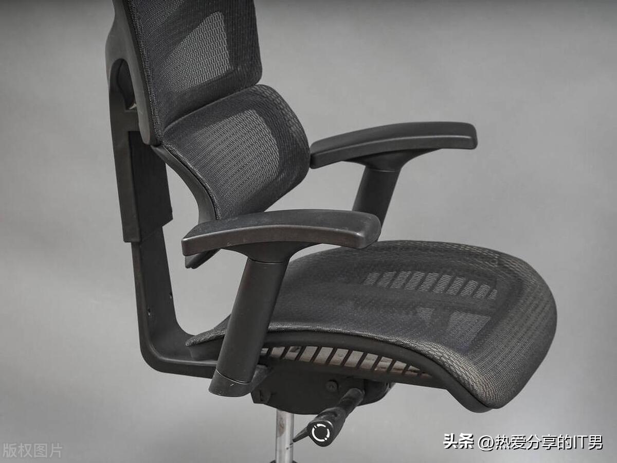 为什么很多游戏玩家宁愿选择人体工学椅也不选择电竞椅？