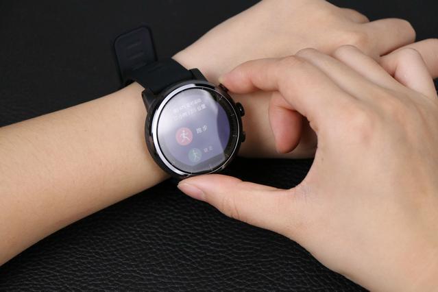 专业华米智能运动手表2测评揭秘：一款为健康生活量身定制的必备装备