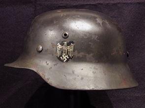二战德军钢盔上的标识,各自代表什么意思？
