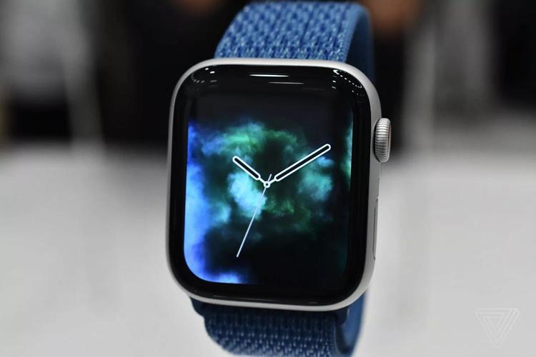 苹果智能手表4评测
