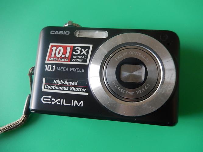 什么是非卡片数码相机