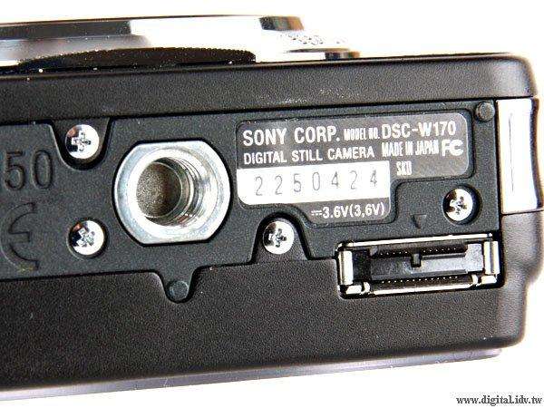 sony数码相机充电口在哪(SONY数码相机P92A)