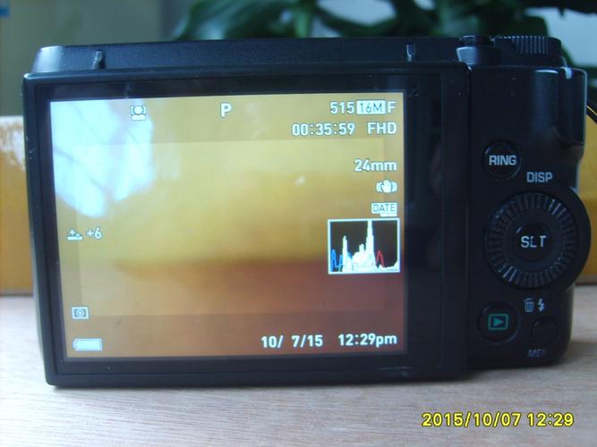 如何解决数码相机屏幕花斑问题，轻松拍摄清晰照片